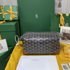 Goyard Clutch Bags